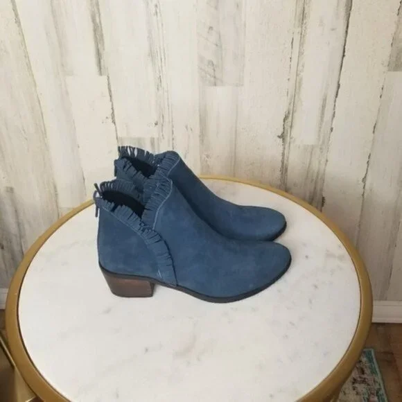 Bueno Cathy Bootie Blue Nubuck SZ 38 7.5-8M - Picture 4 of 6